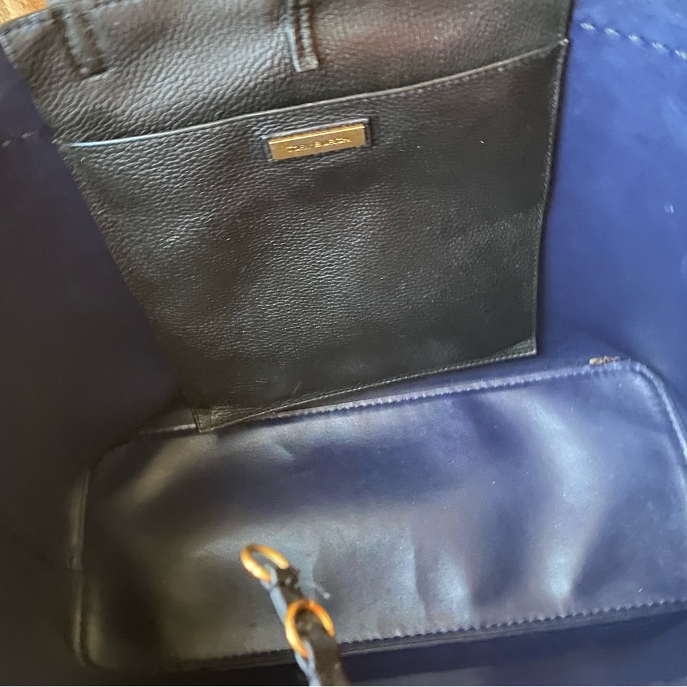 Tory Burch leather tote! - Picture 6 of 10